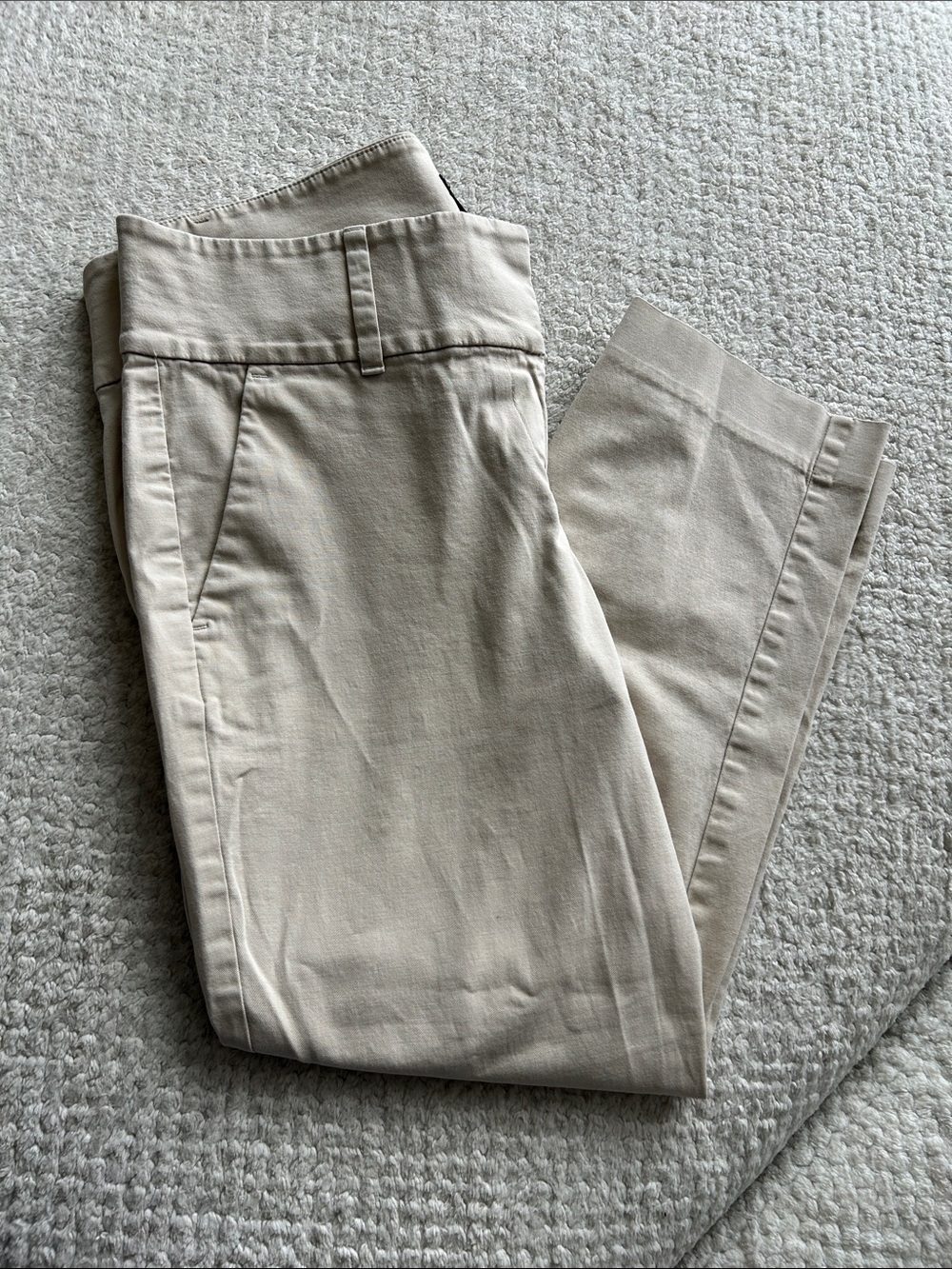 Ann Taylor Women's Khaki Chinos in Light Beige